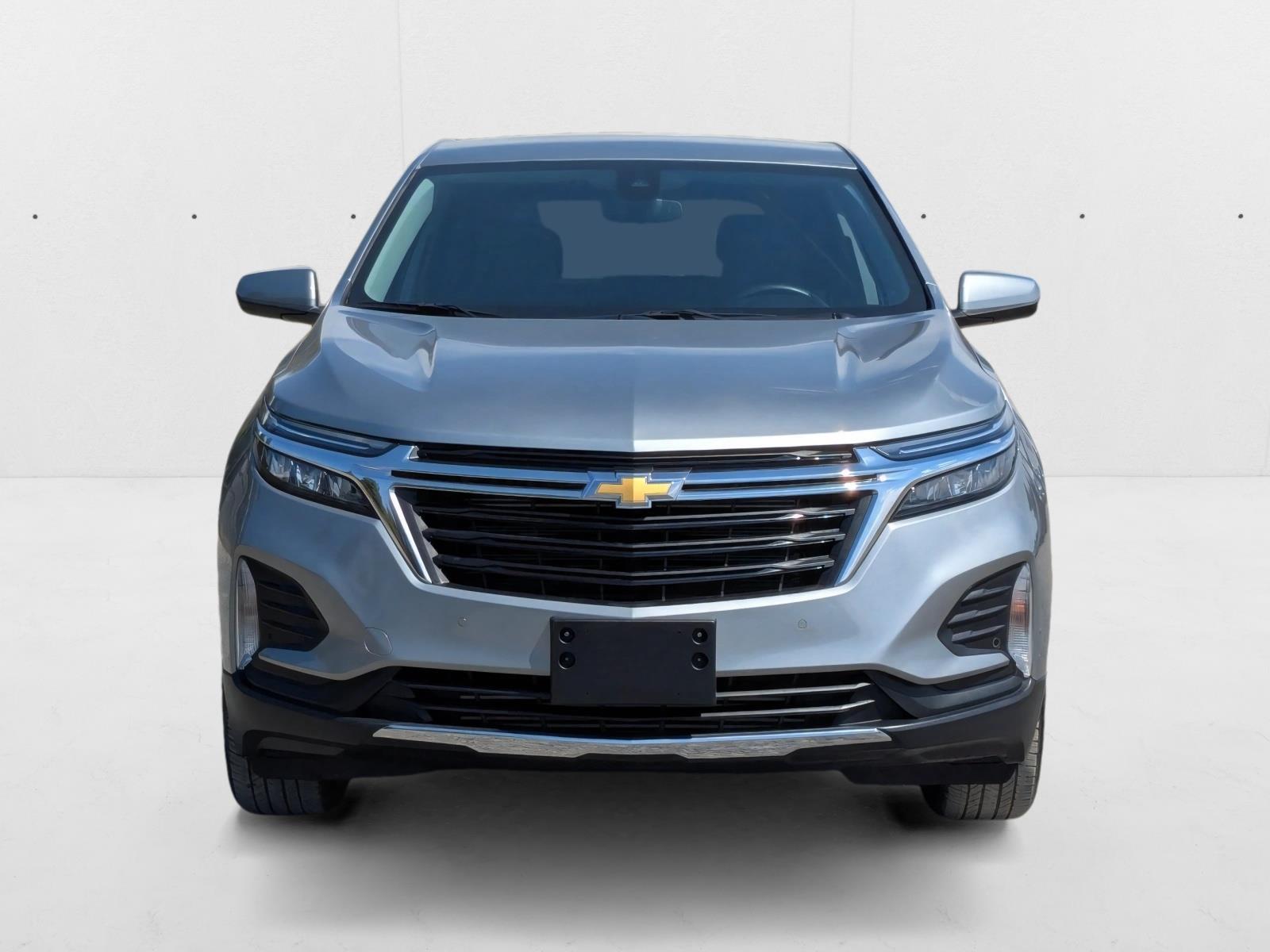 2024 Chevrolet Equinox photo 2