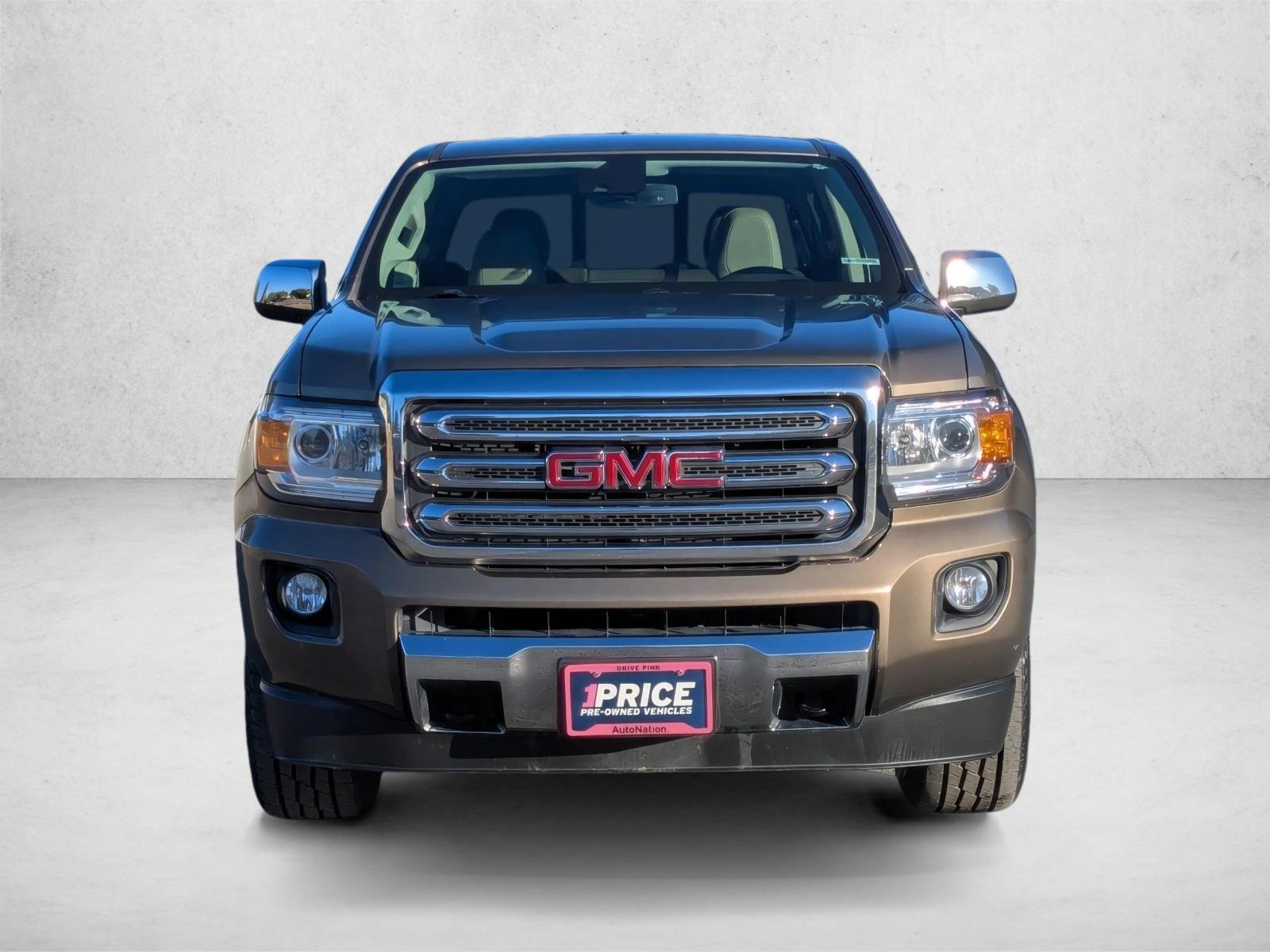 2017 Gmc Canyon SLT photo 2