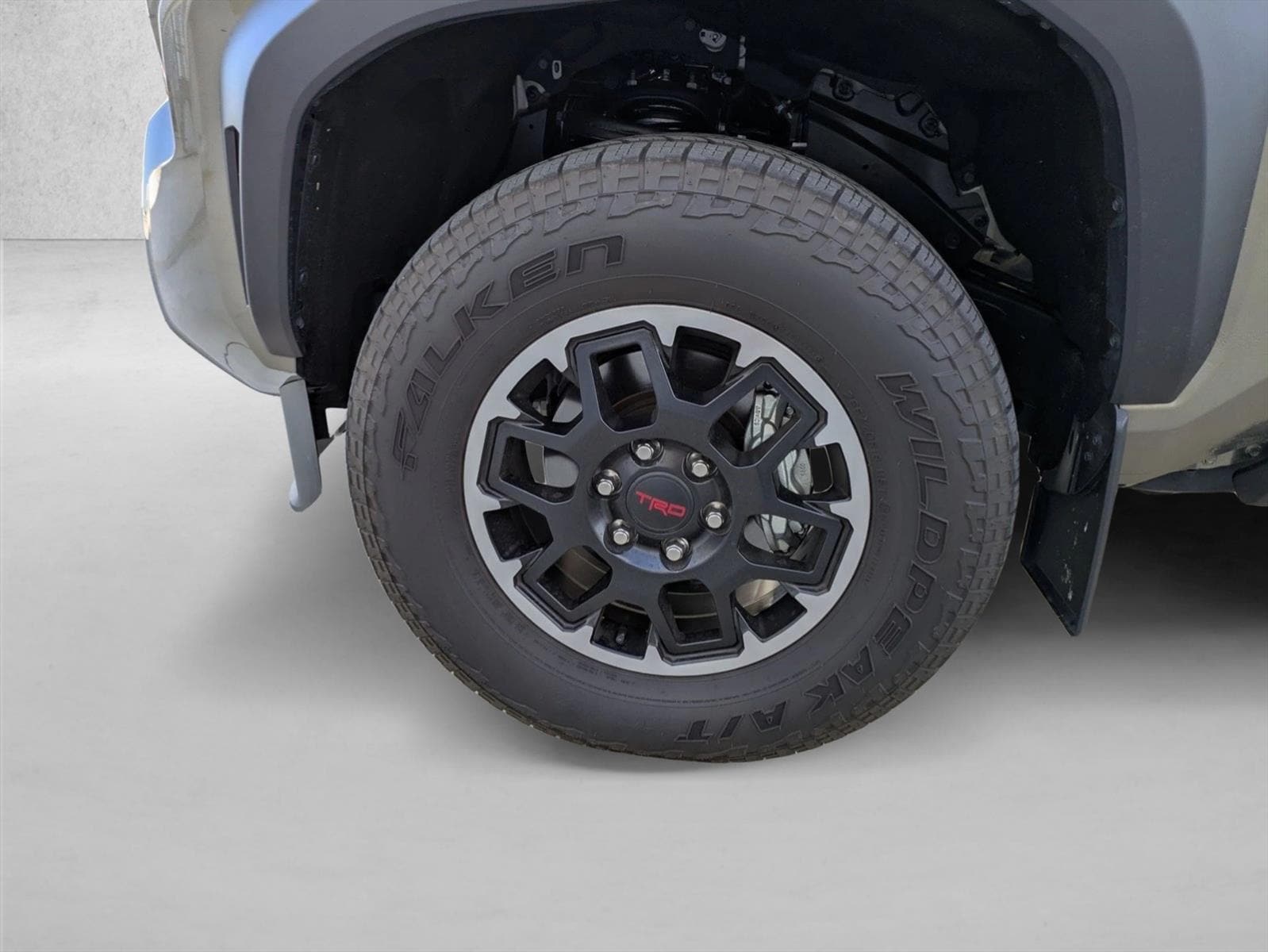 2025 Toyota Tacoma TRD Off Road - Photo 22