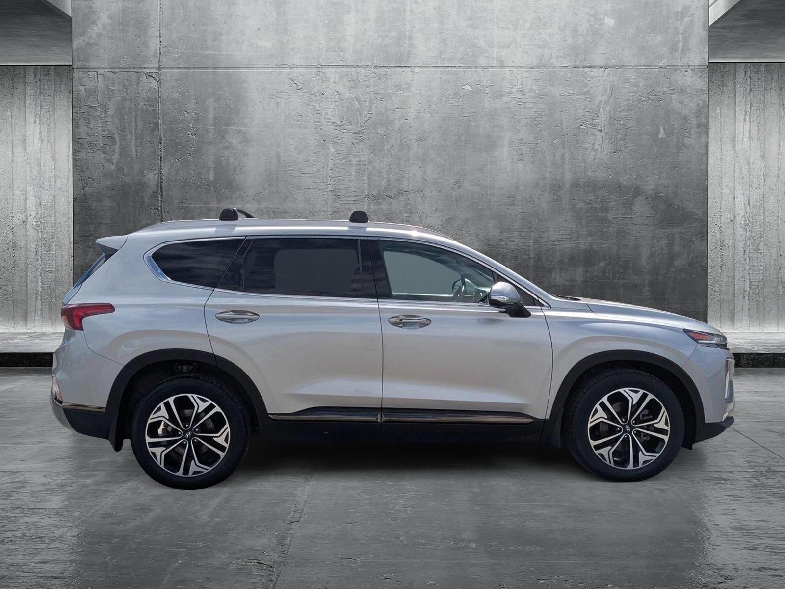 2020 Hyundai Santa Fe Limited 2.0T photo 4