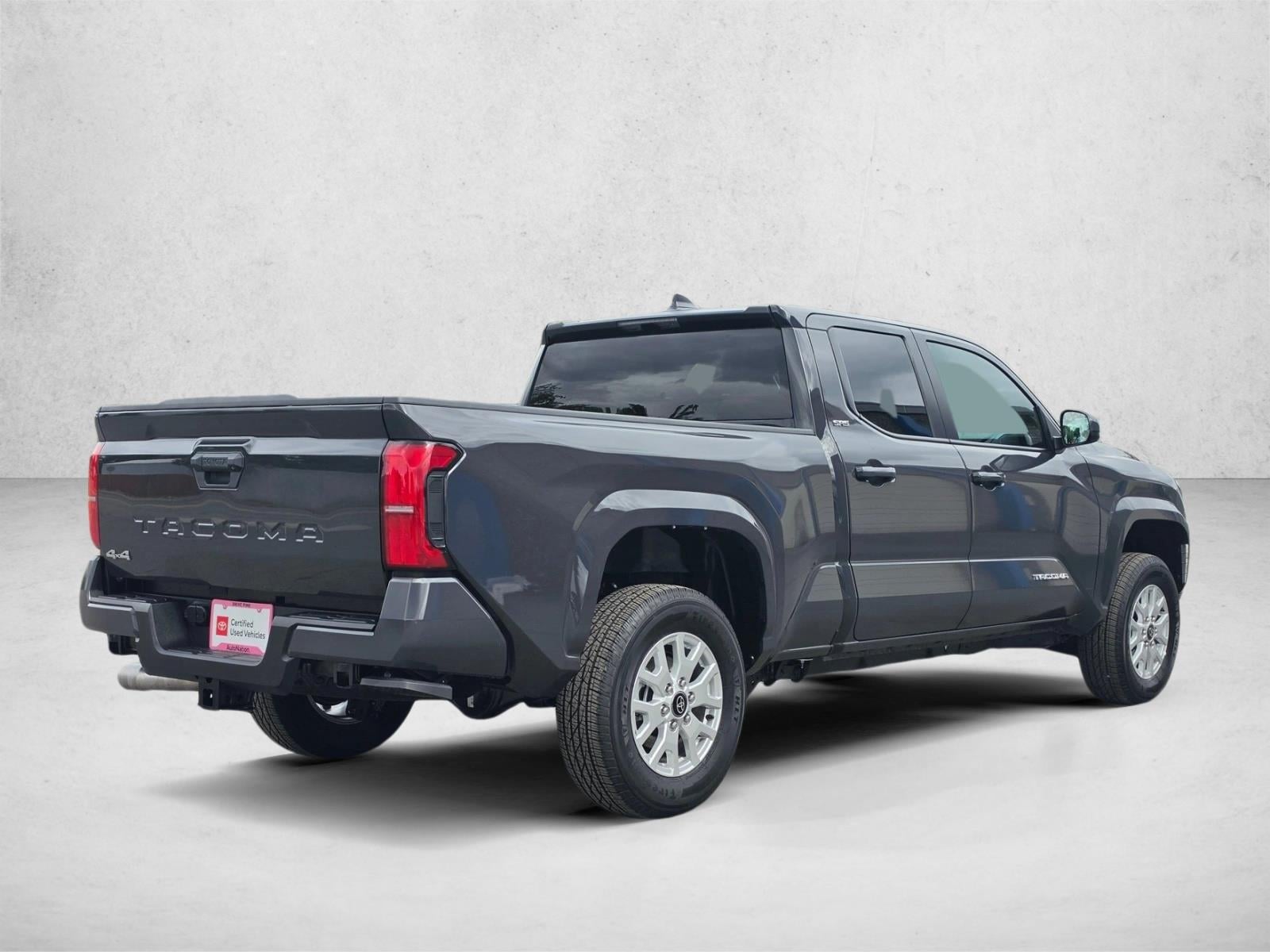 2026 Toyota Tacoma SR5 - Photo 5