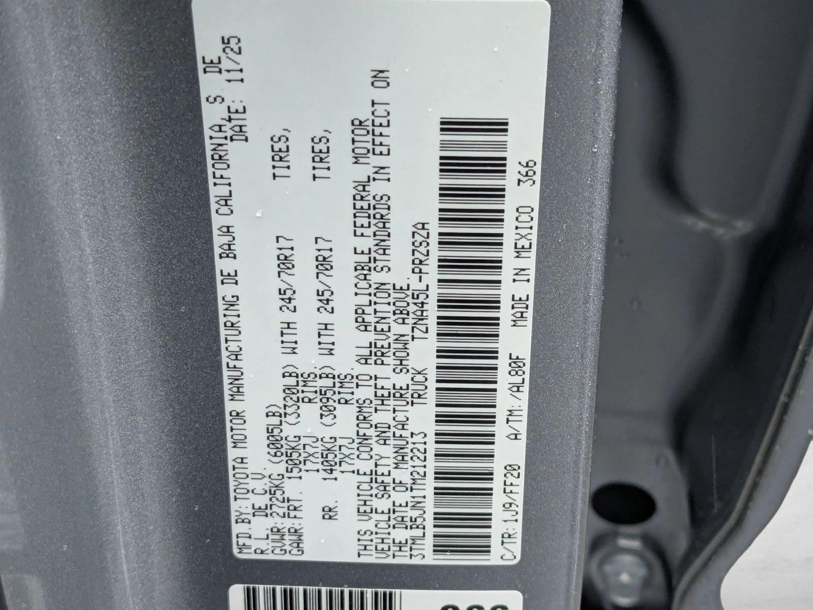2026 Toyota Tacoma SR5 - Photo 18