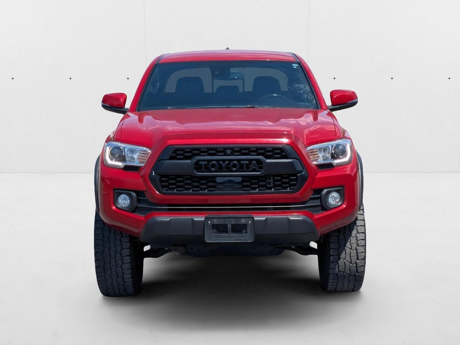 2021 Toyota Tacoma TRD V6 photo 2