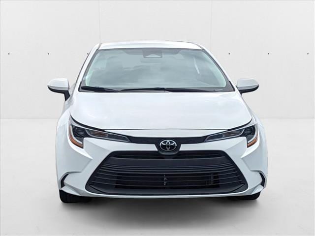 Used 2024 Toyota Corolla LE with VIN 5YFB4MDE4RP085101 for sale in Northfield, Minnesota