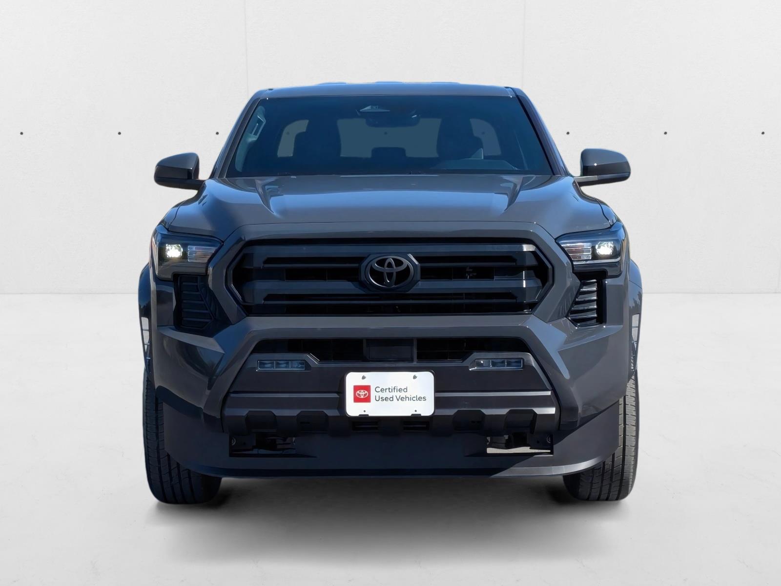 2025 Toyota Tacoma SR5 Double Cab photo 2