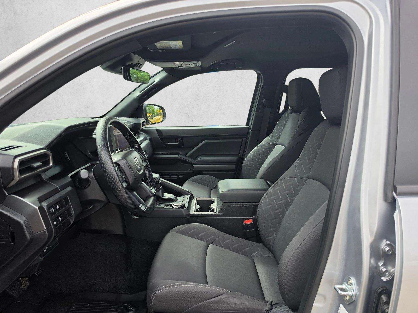 2026 Toyota Tacoma SR5 - Photo 22