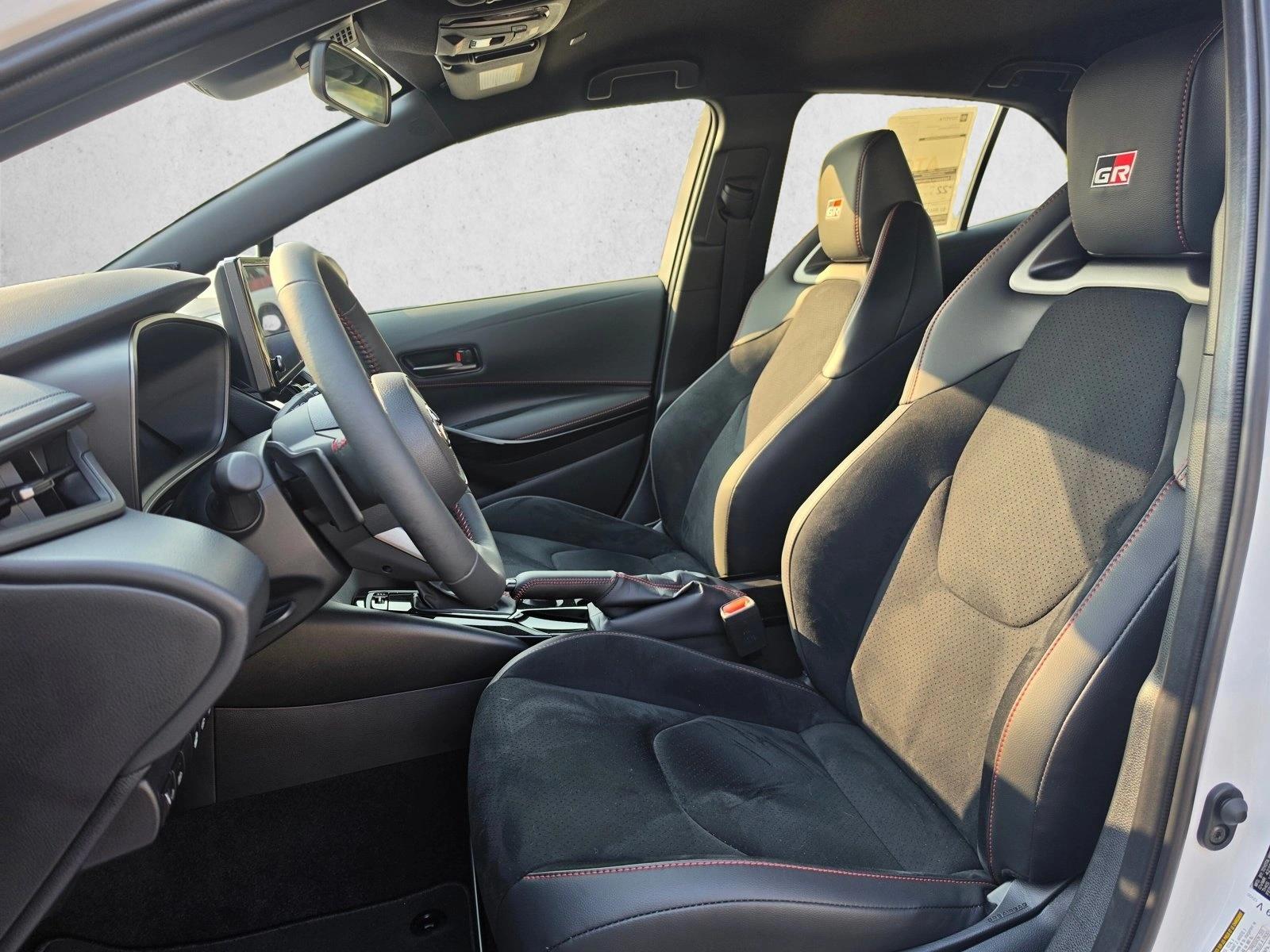 2026 Toyota GR Corolla - Photo 22