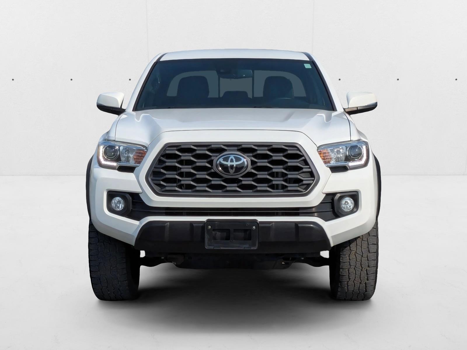 2021 Toyota Tacoma TRD V6 photo 2