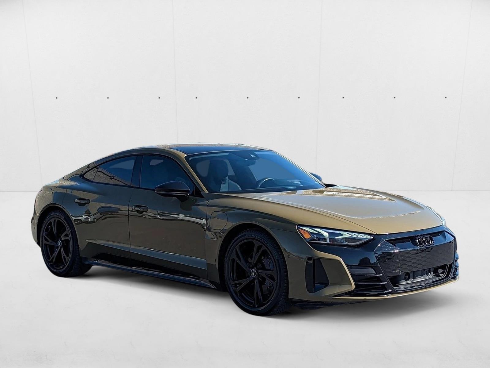 2022 Audi e-tron GT Premium Plus photo 3