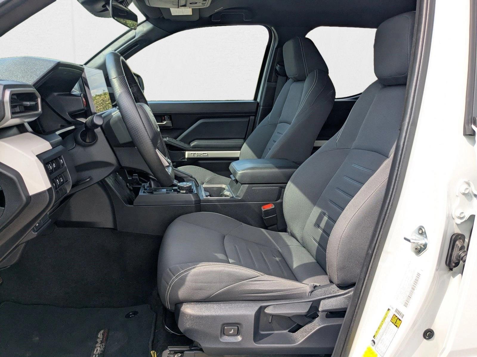 2024 Toyota Tacoma TRD photo 4