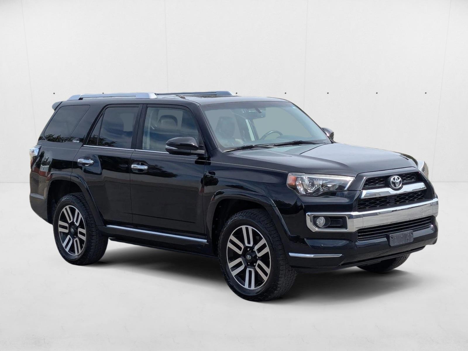 2015 Toyota 4Runner Limited photo 3