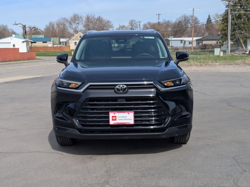 Used 2025 Toyota Grand Highlander XLE SUV