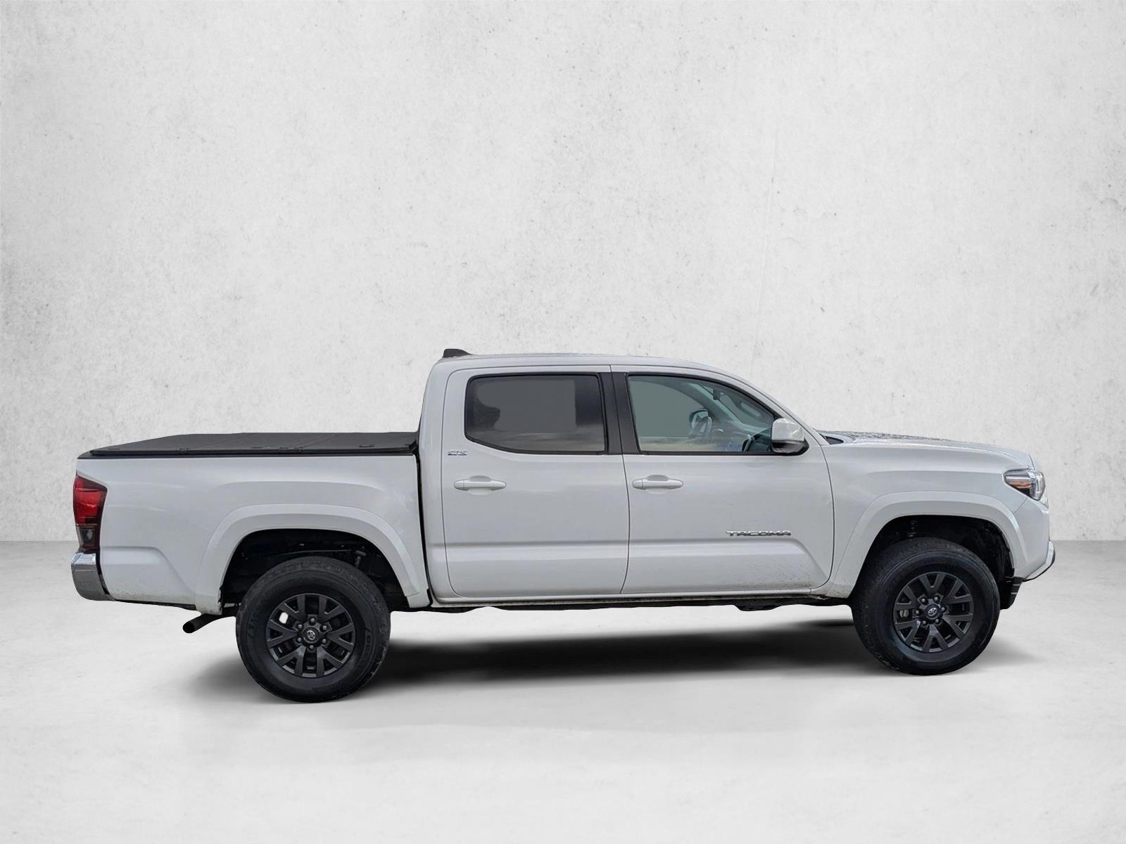 2023 Toyota Tacoma SR5 V6 photo 4
