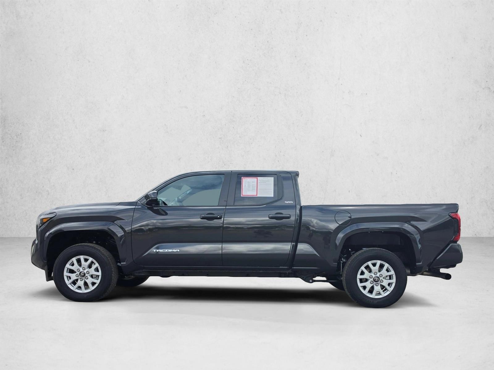 2026 Toyota Tacoma SR5 - Photo 2