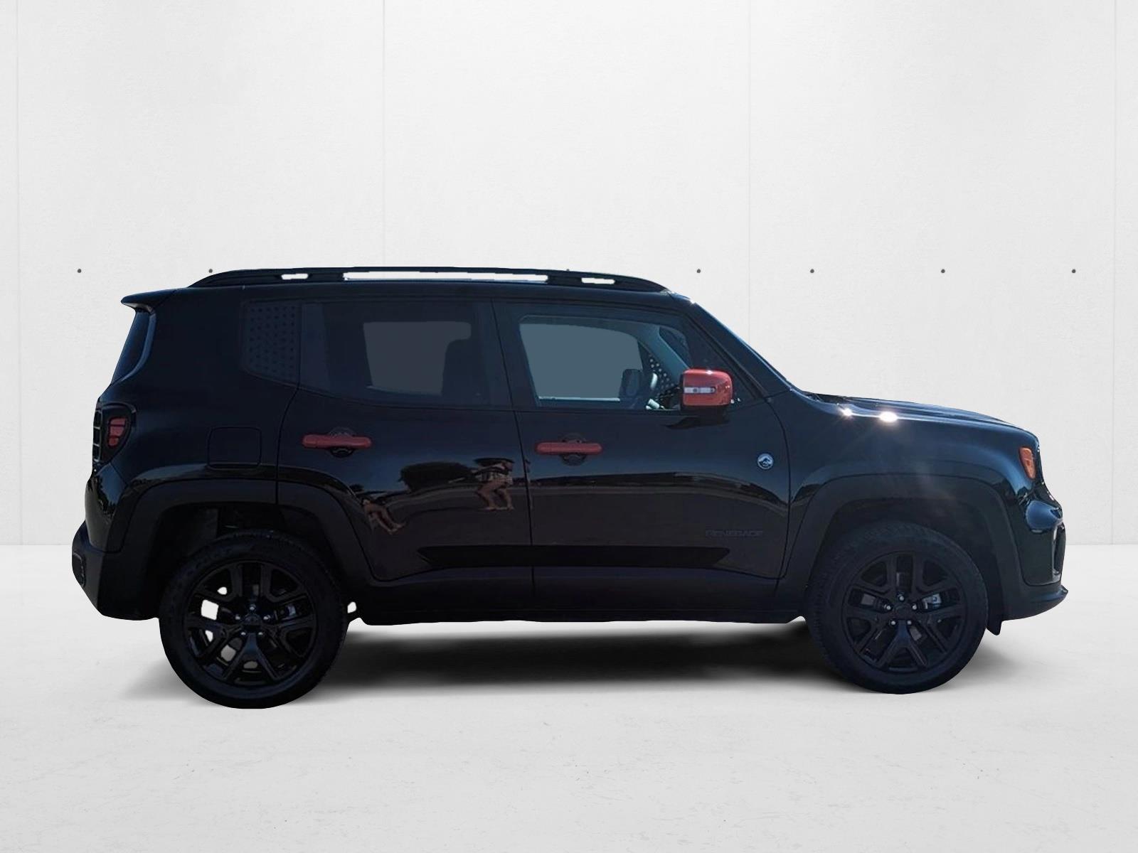 2023 Jeep Renegade Latitude photo 2