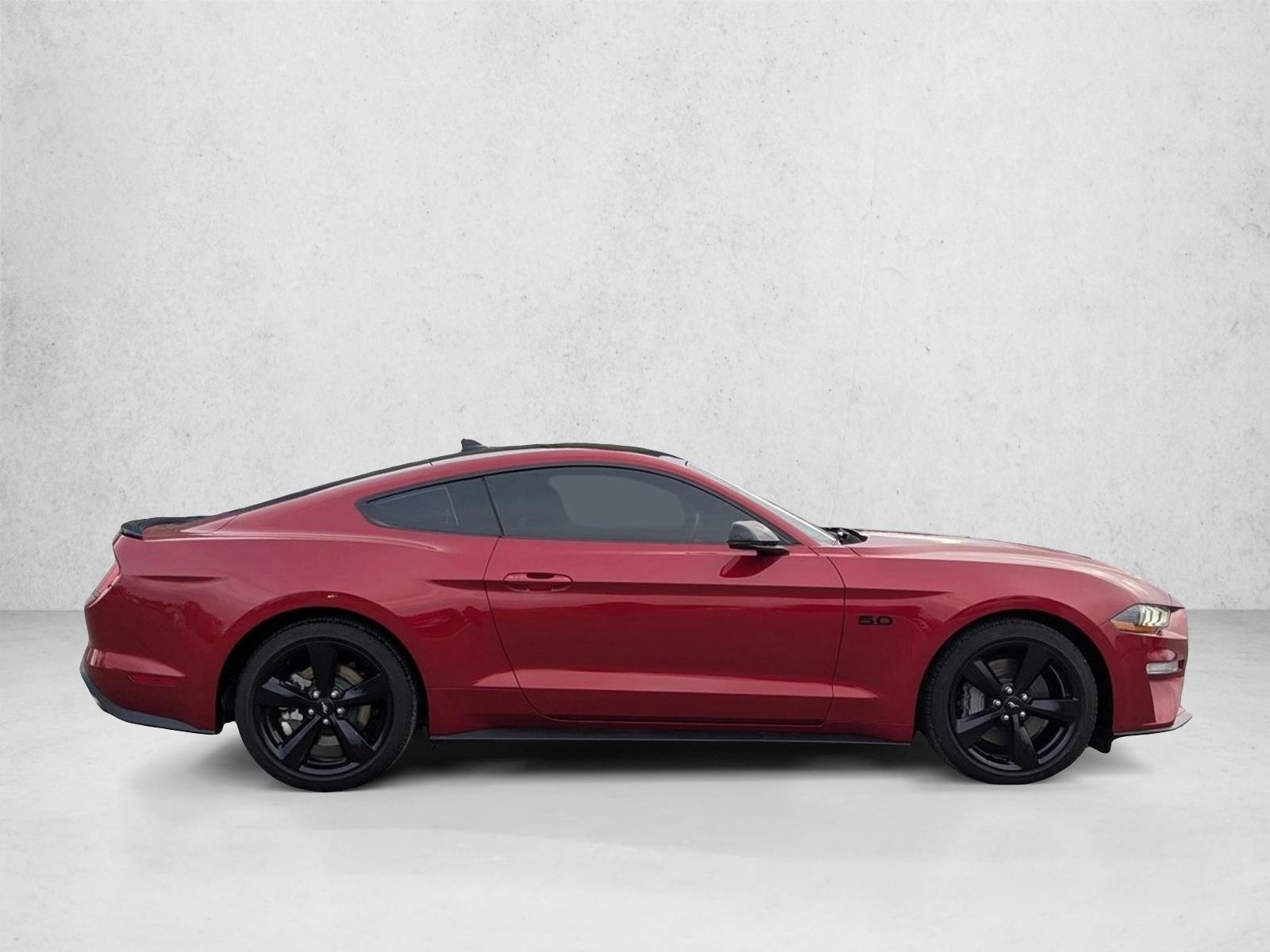 2022 Ford Mustang GT Premium photo 4