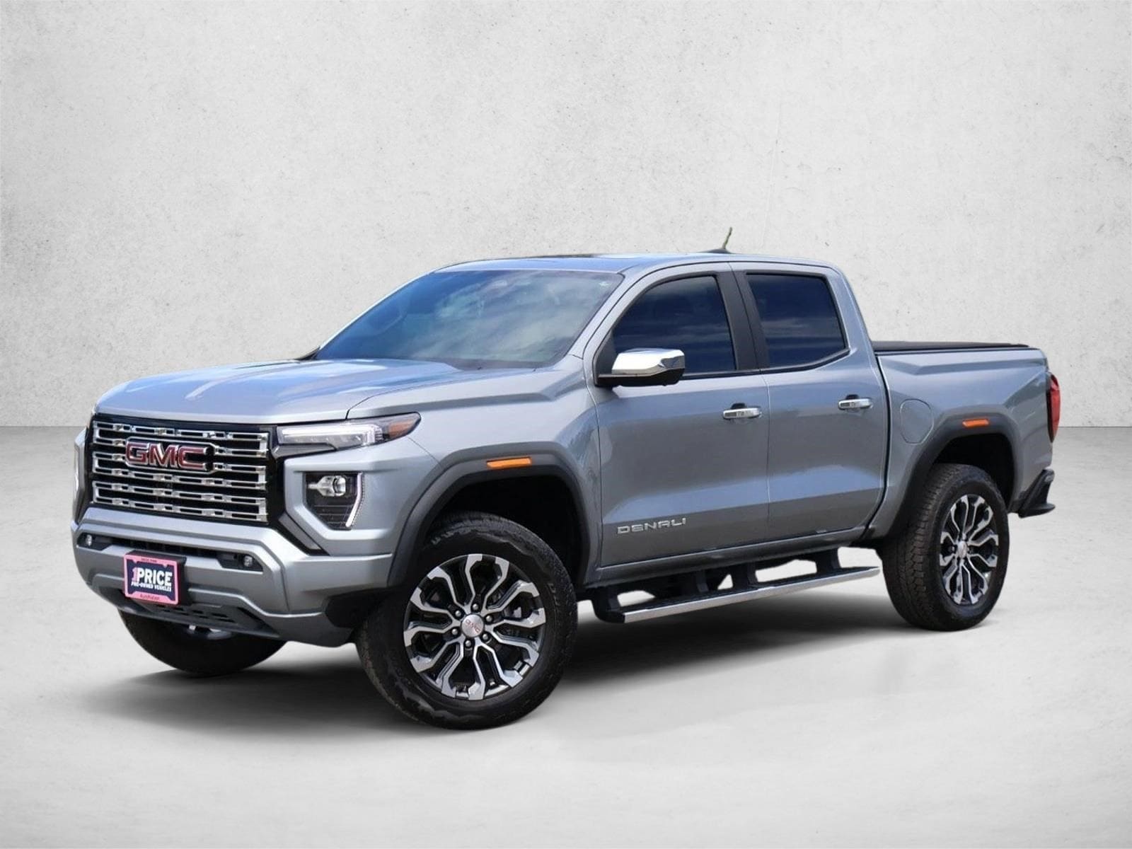 2025 GMC Canyon 4WD Denali Crew Cab Short Box's photo