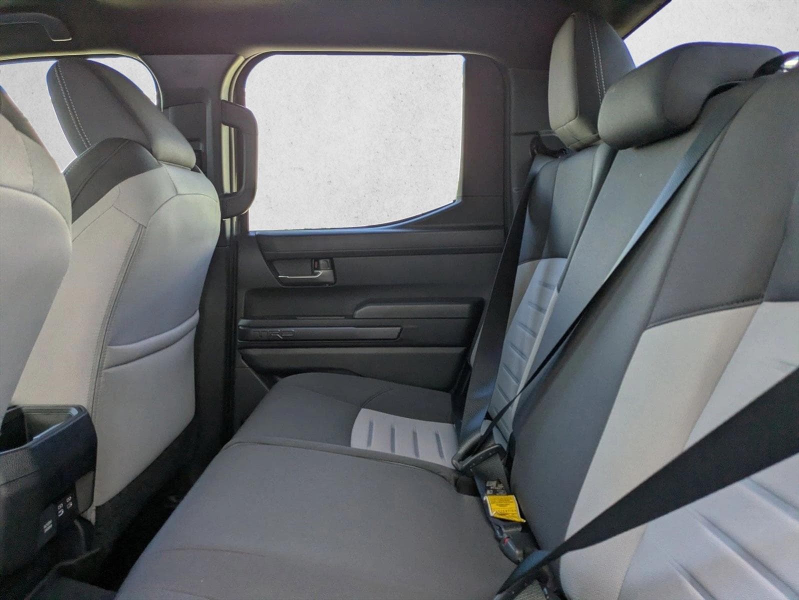 2025 Toyota Tacoma TRD Off Road - Photo 17