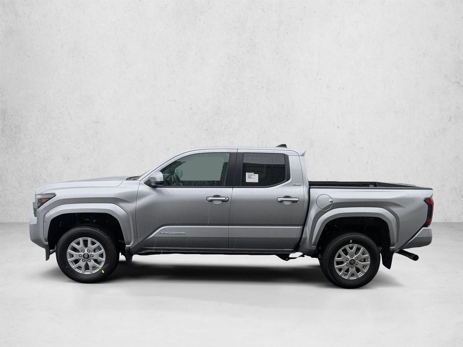 2026 Toyota Tacoma SR5 - Photo 9