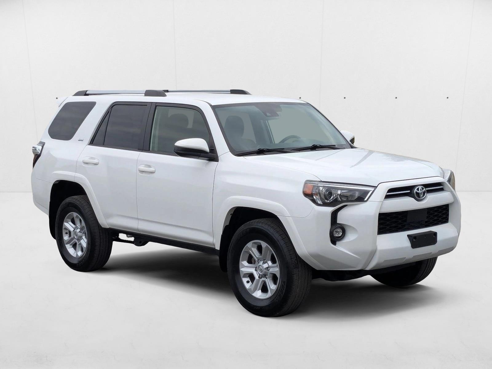 2023 Toyota 4Runner SR5 photo 3