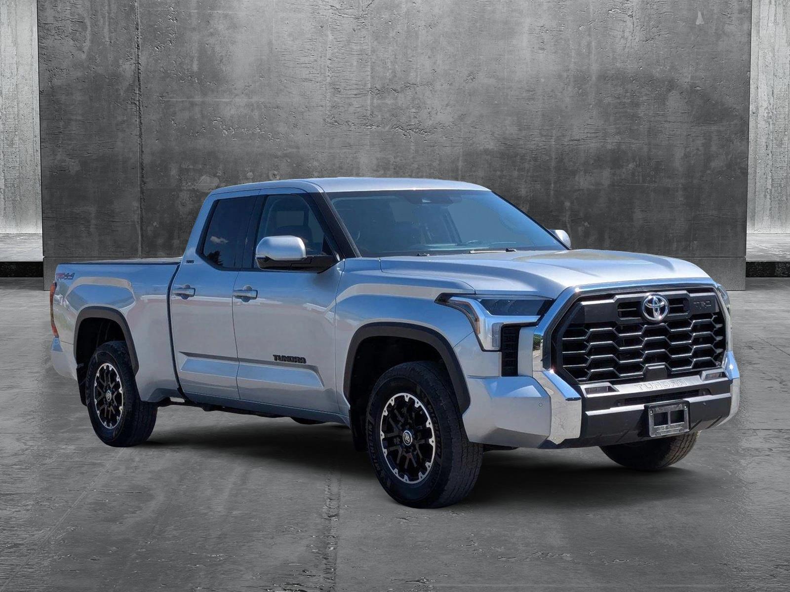 2022 Toyota Tundra SR5 photo 3