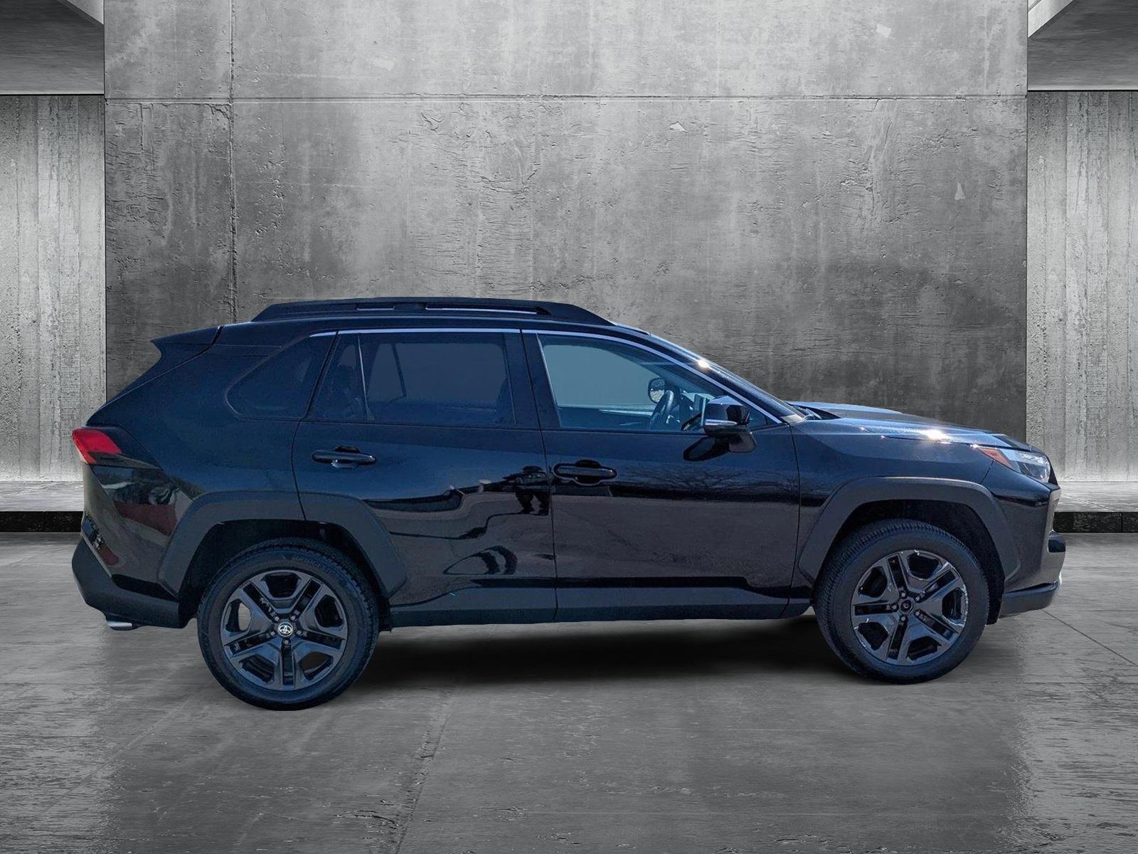 2023 Toyota RAV4 Adventure photo 4