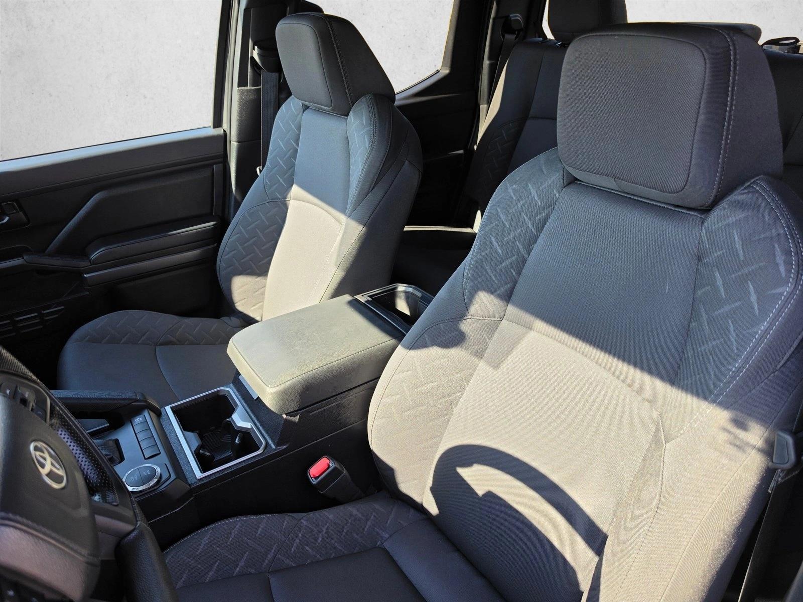 2026 Toyota Tacoma SR5 - Photo 24