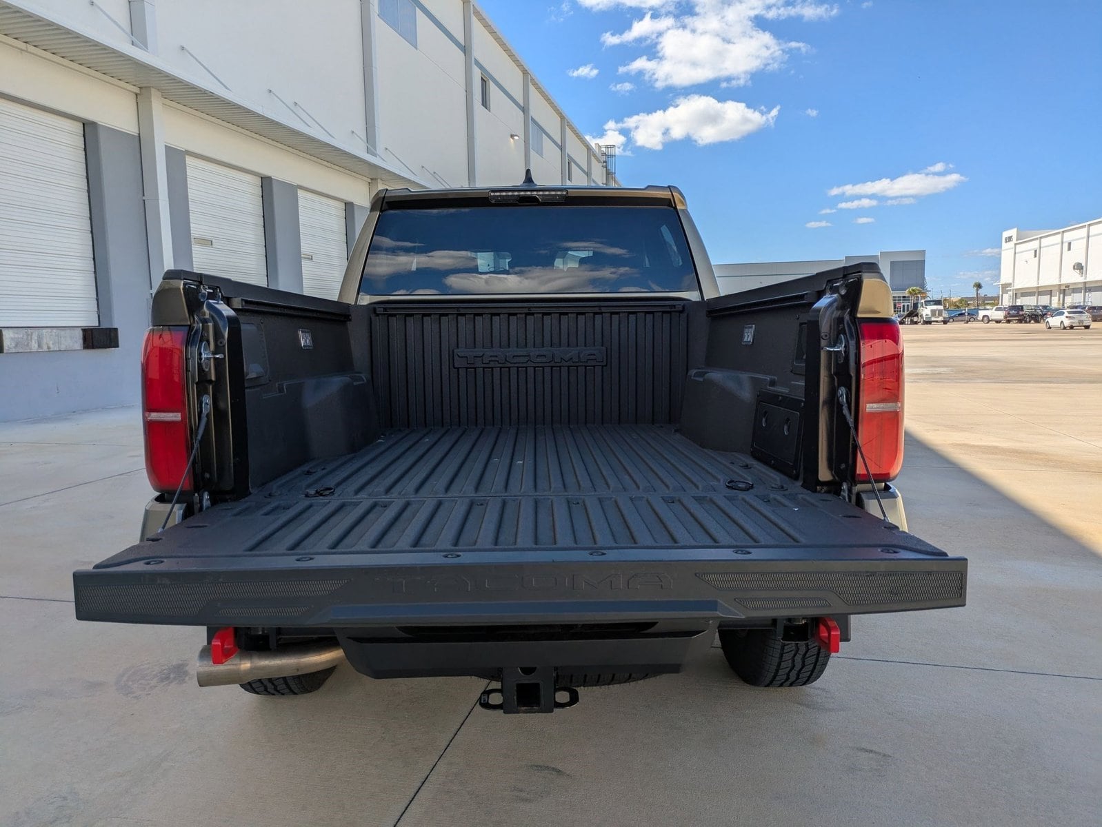 2025 Toyota Tacoma TRD Off Road - Photo 6