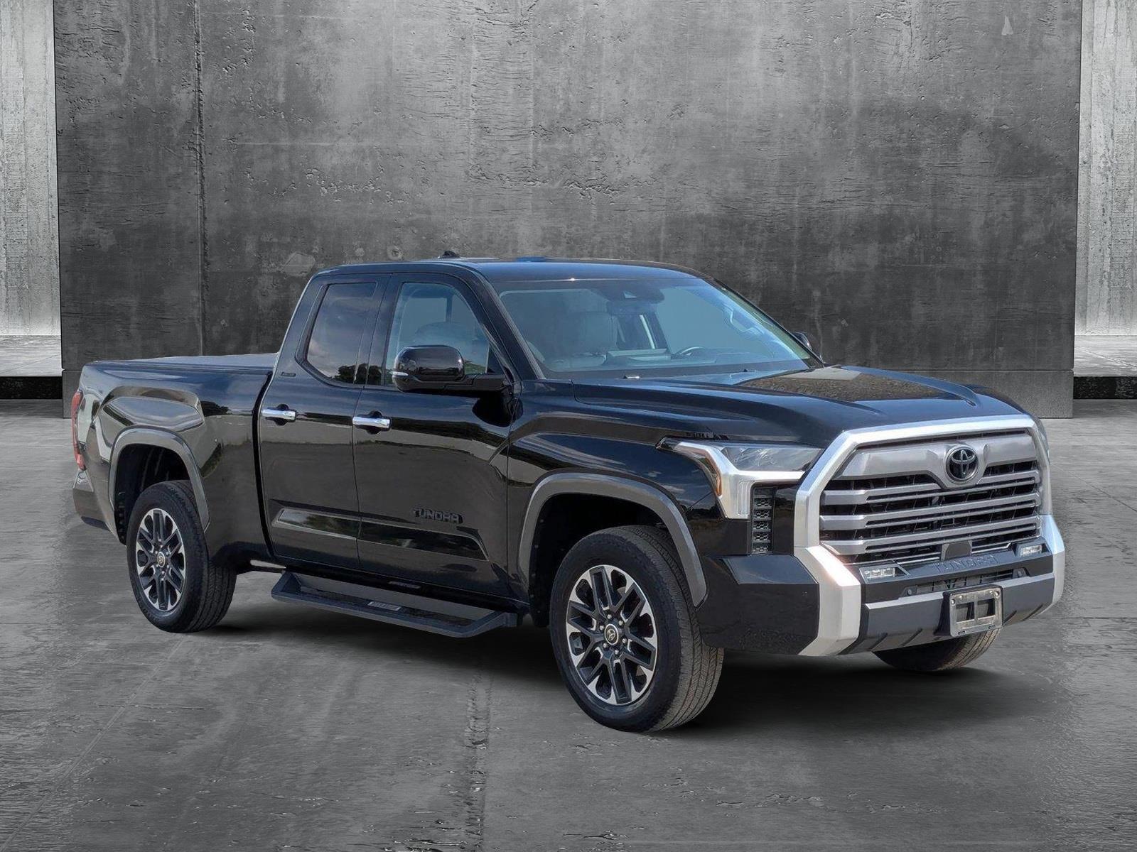 2022 Toyota Tundra Limited photo 3