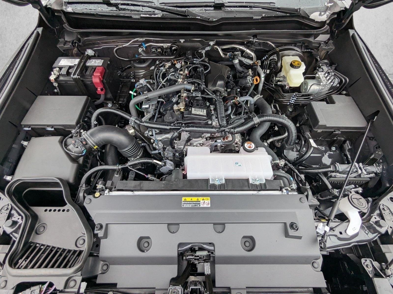 2026 Toyota Tacoma SR5 - Photo 17