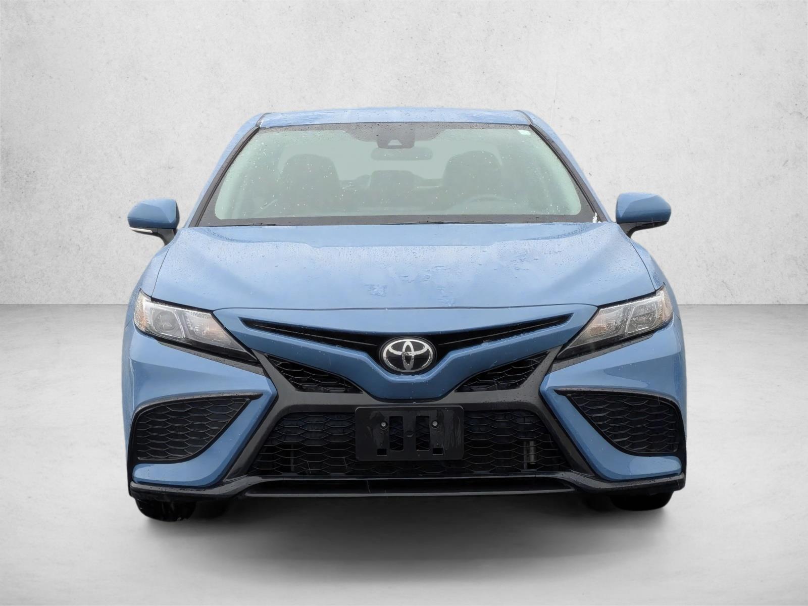 2023 Toyota Camry SE photo 2