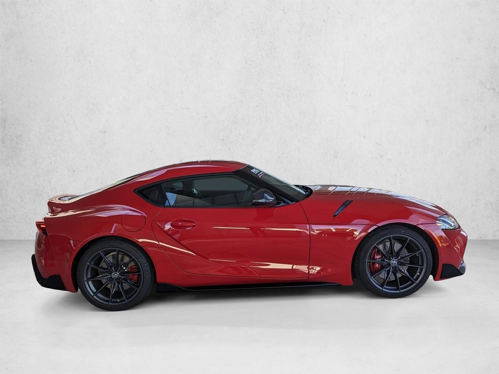 2024 Toyota Supra 3.0 photo 4