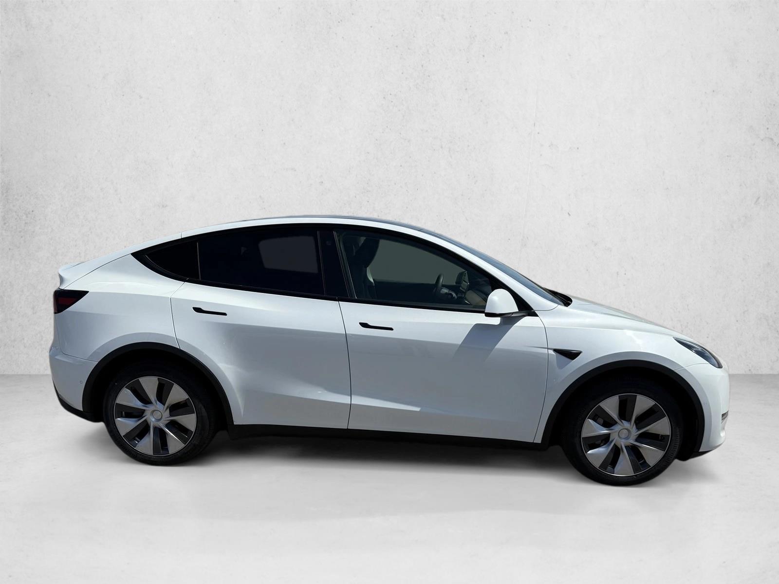 2021 Tesla Model Y Long Range photo 4