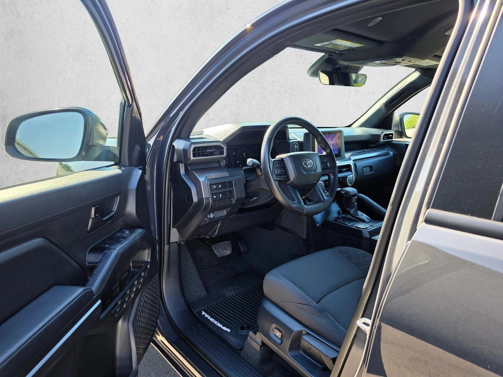2026 Toyota Tacoma SR5 - Photo 22