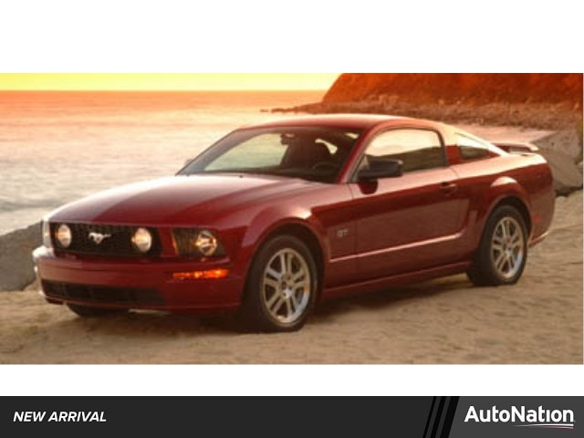 2006 Ford Mustang GT Deluxe's photo