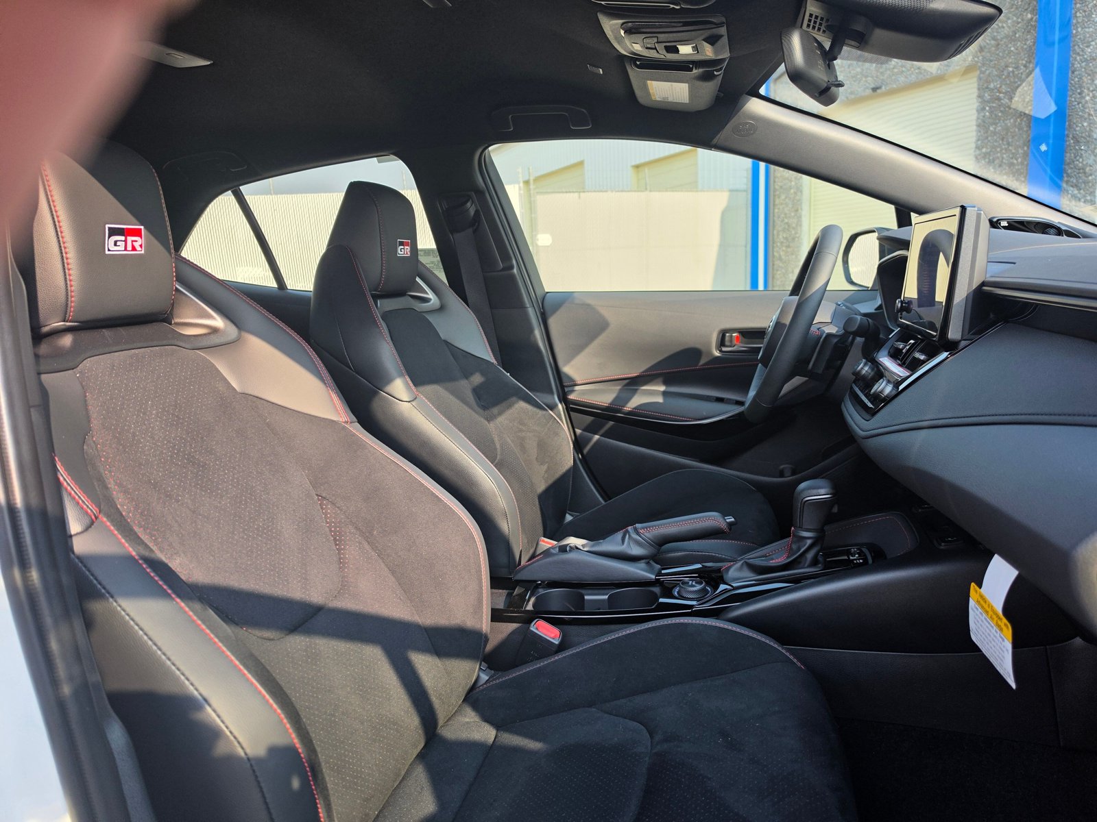 2026 Toyota GR Corolla - Photo 11