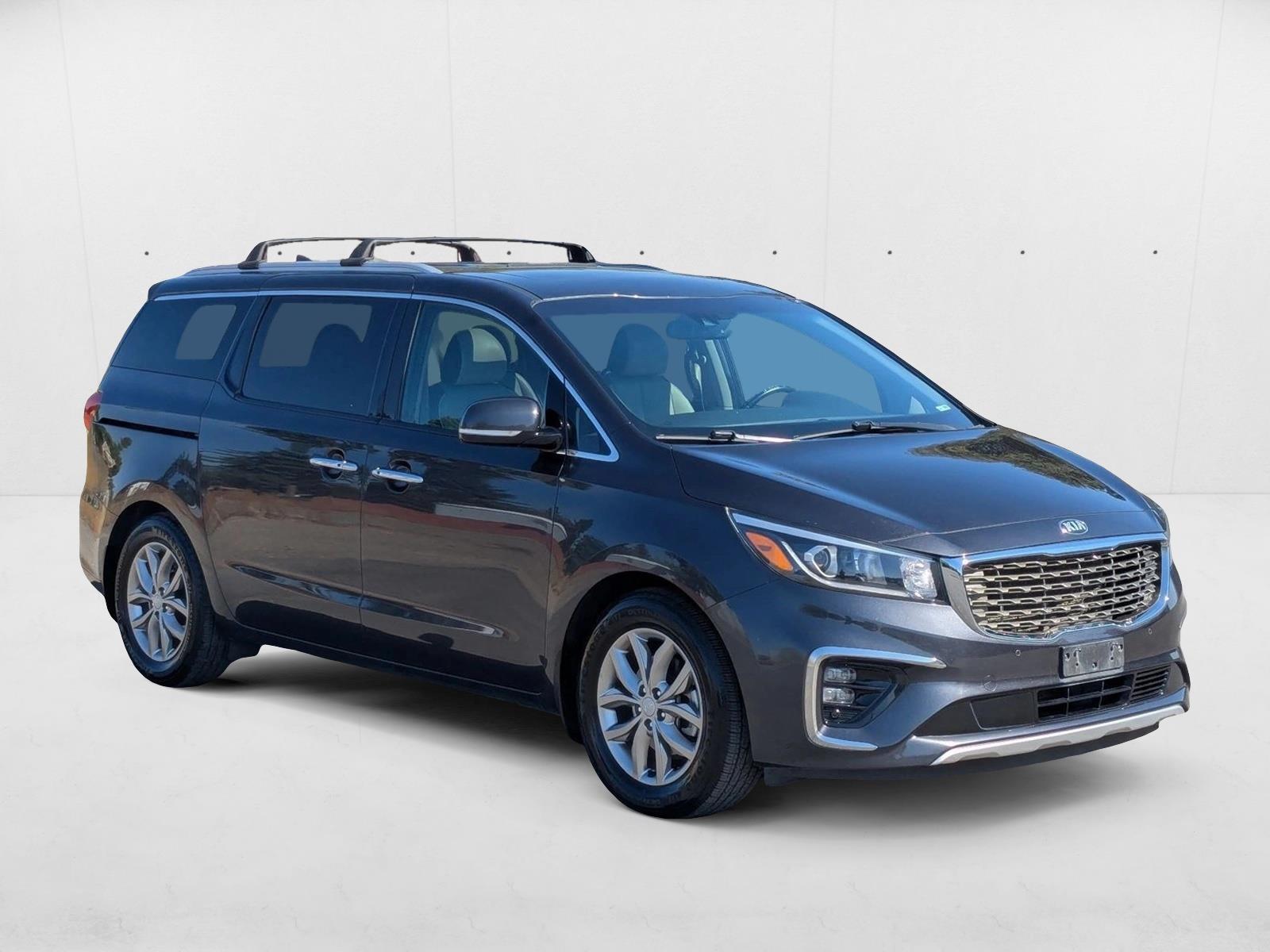 2019 Kia Sedona EX photo 3