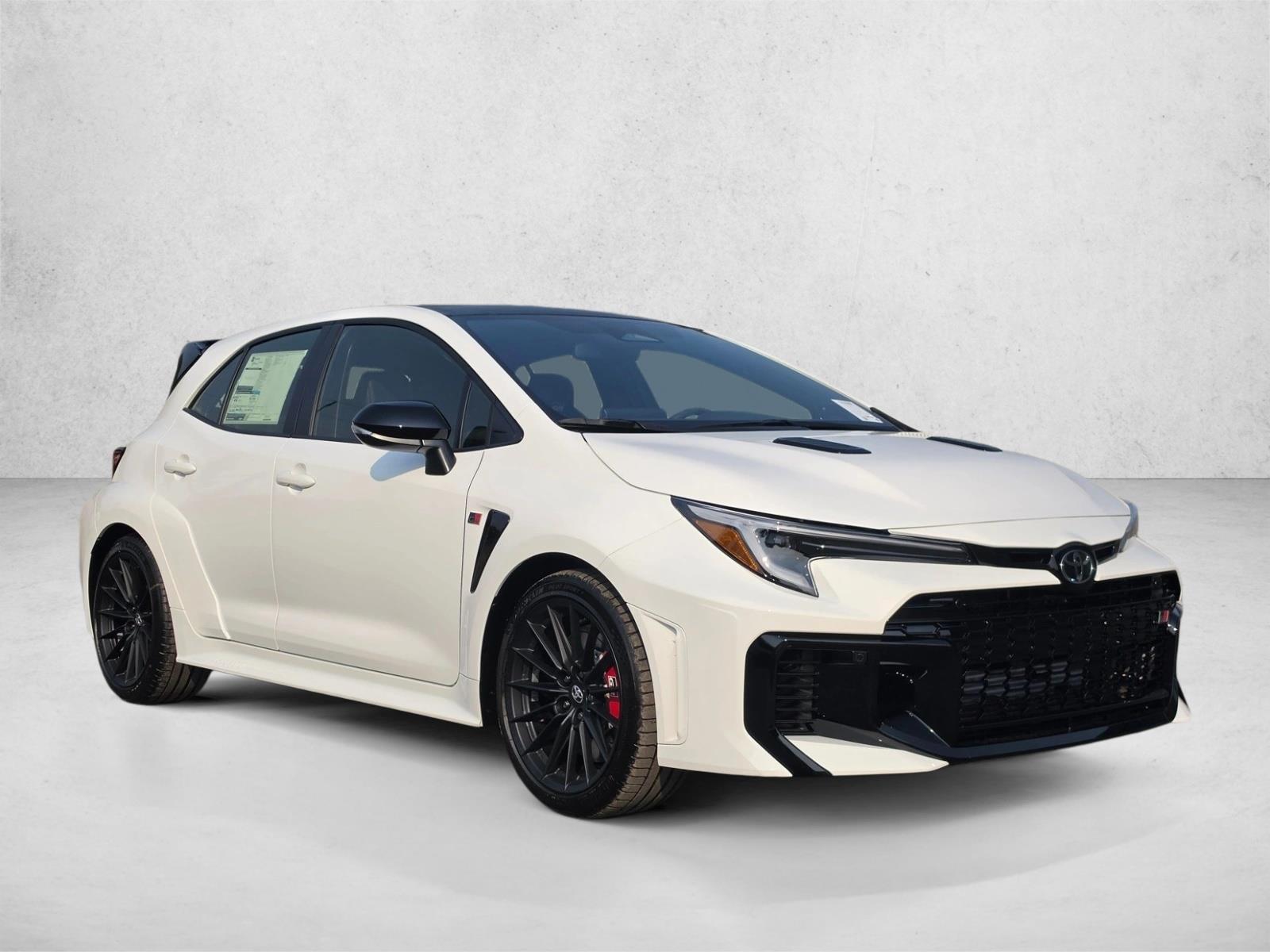 2026 Toyota GR Corolla - Photo 7