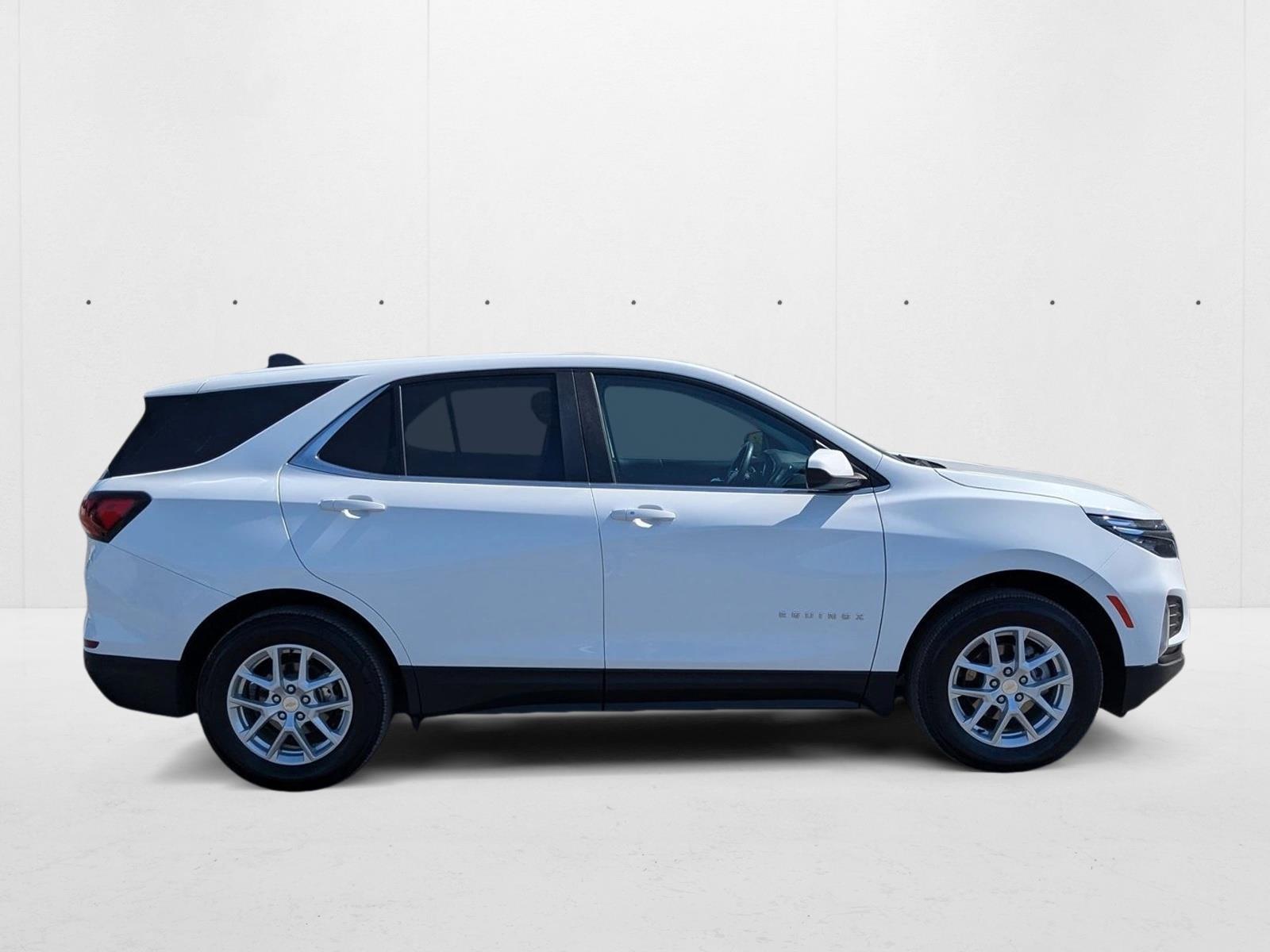 2024 Chevrolet Equinox photo 4