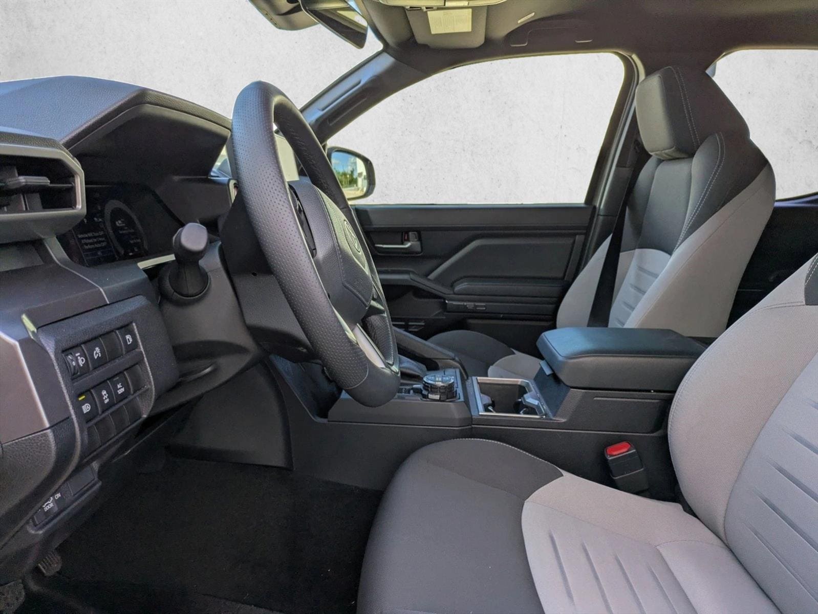 2025 Toyota Tacoma TRD Off Road - Photo 15