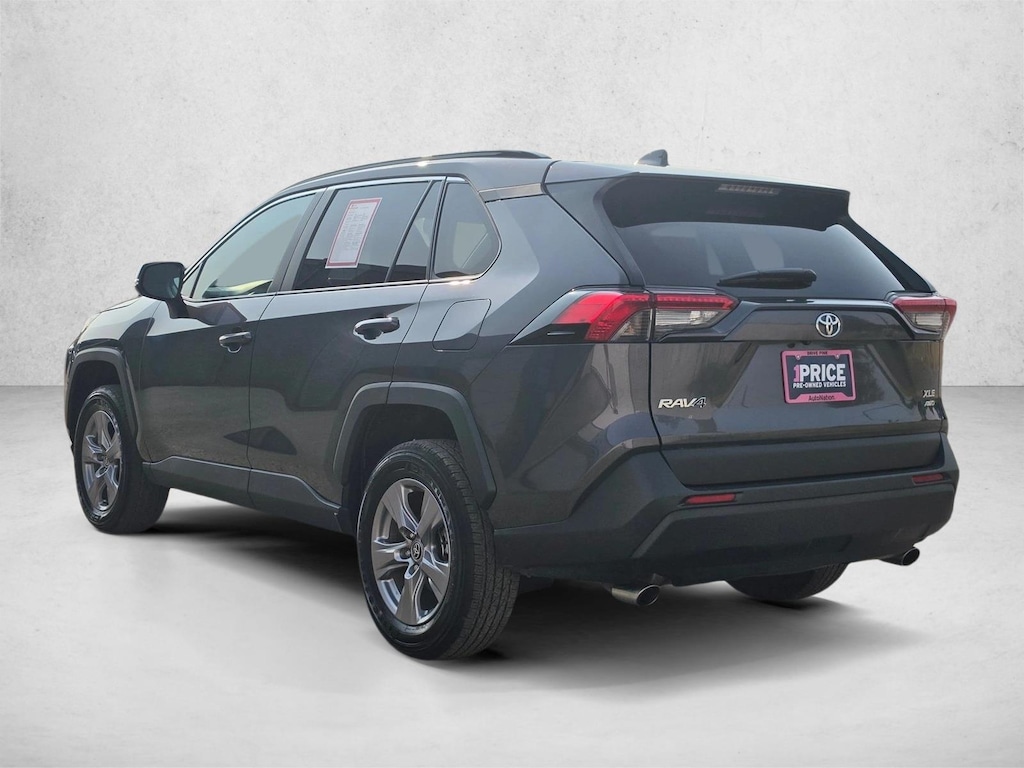 Used 2025 Toyota RAV4 XLE SUV