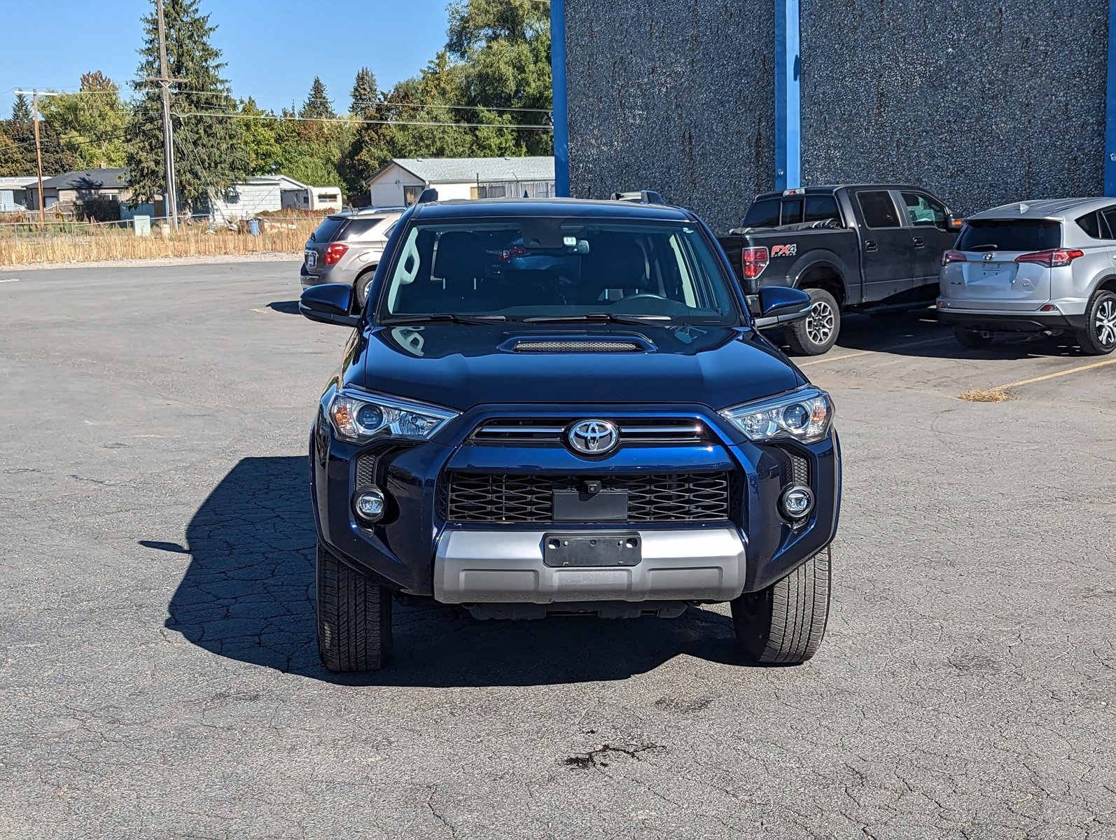 2024 Toyota 4Runner TRD Premium photo 2
