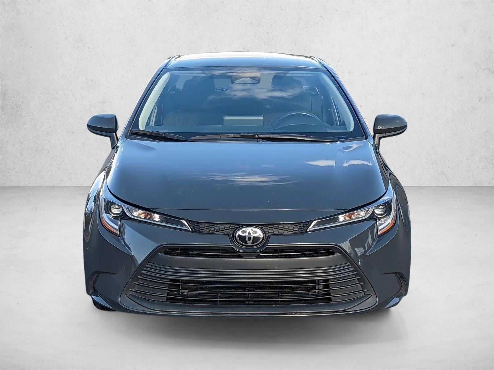 Used 2024 Toyota Corolla LE with VIN 5YFB4MDE4RP104858 for sale in Kansas City