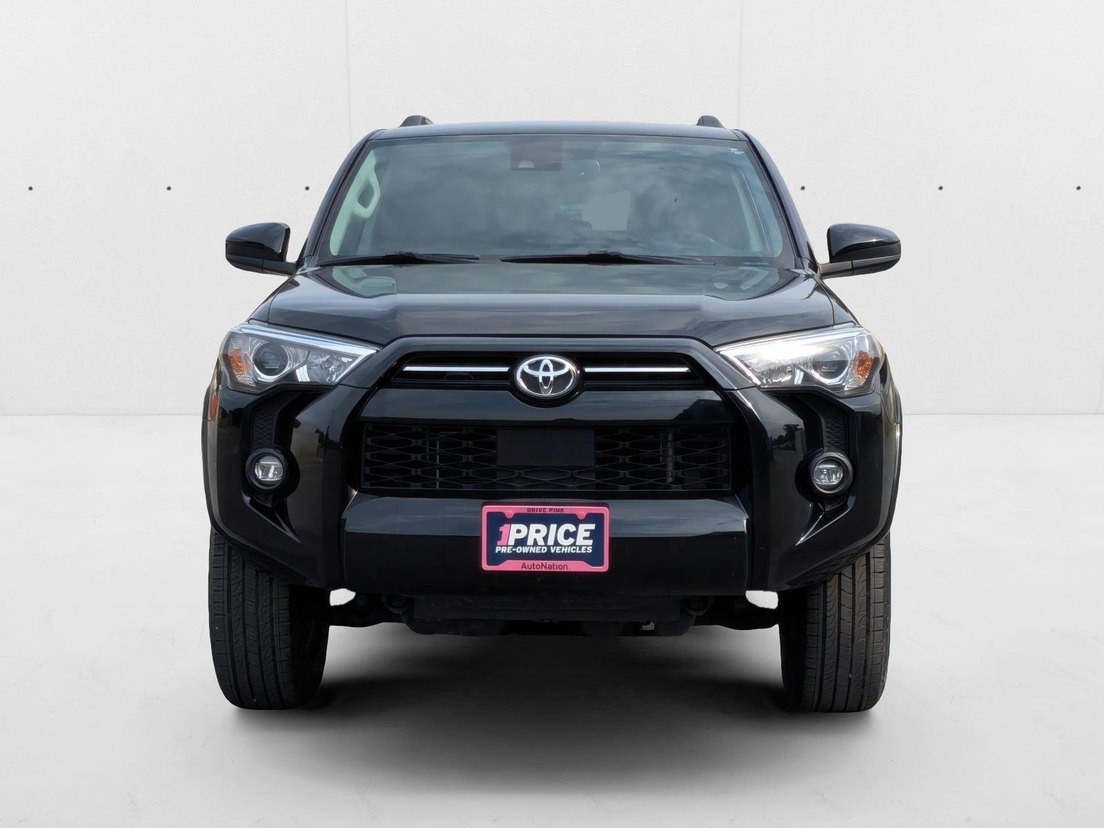 2024 Toyota 4Runner SR5 photo 2