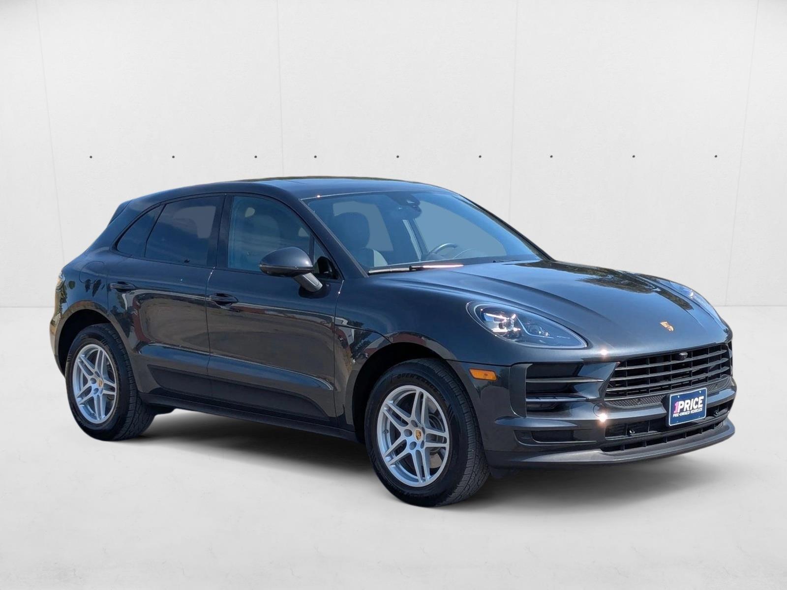 2019 Porsche Macan photo 2