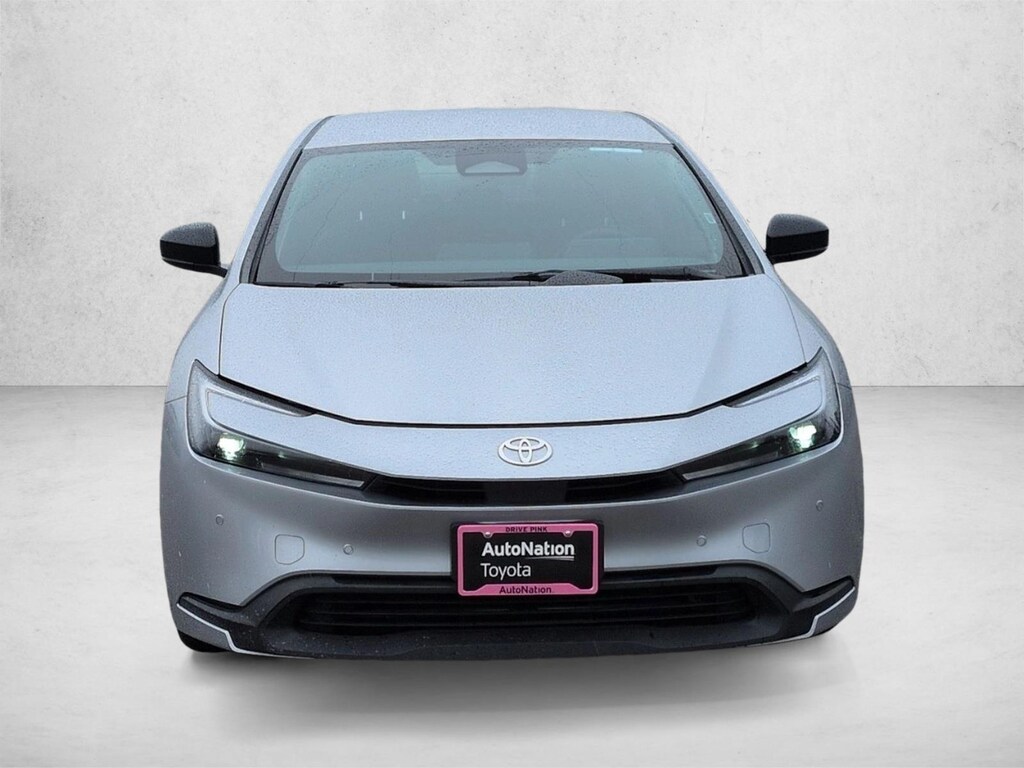 Used 2025 Toyota Prius LE Hatchback