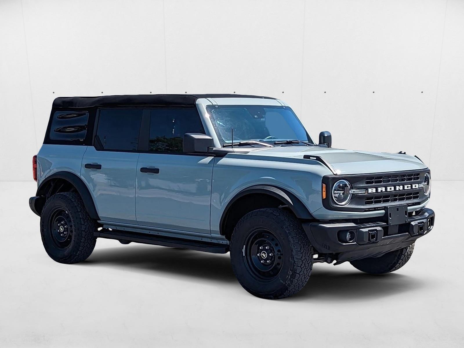 2023 Ford Bronco Base Big Bend Black Diamond Outer Banks photo 3