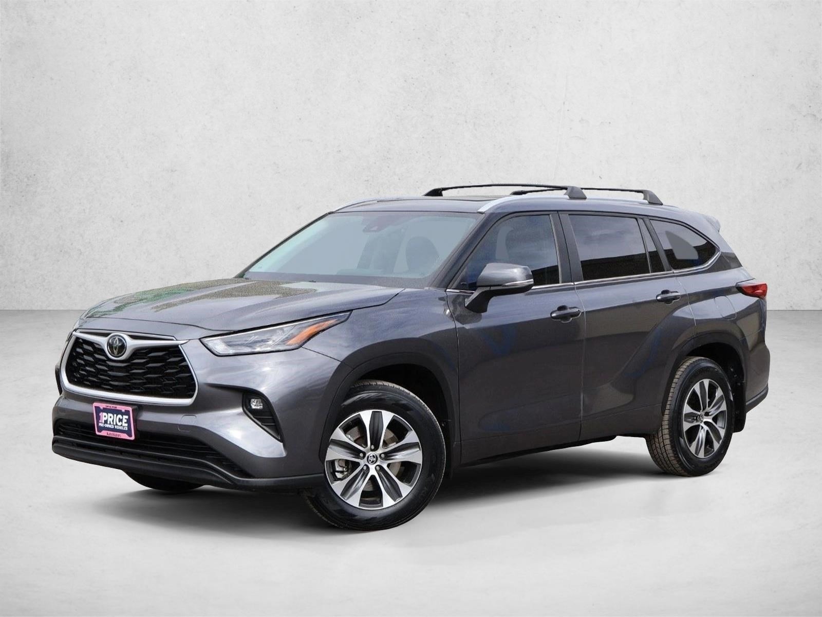 2023 Toyota Highlander XLE AWD's photo