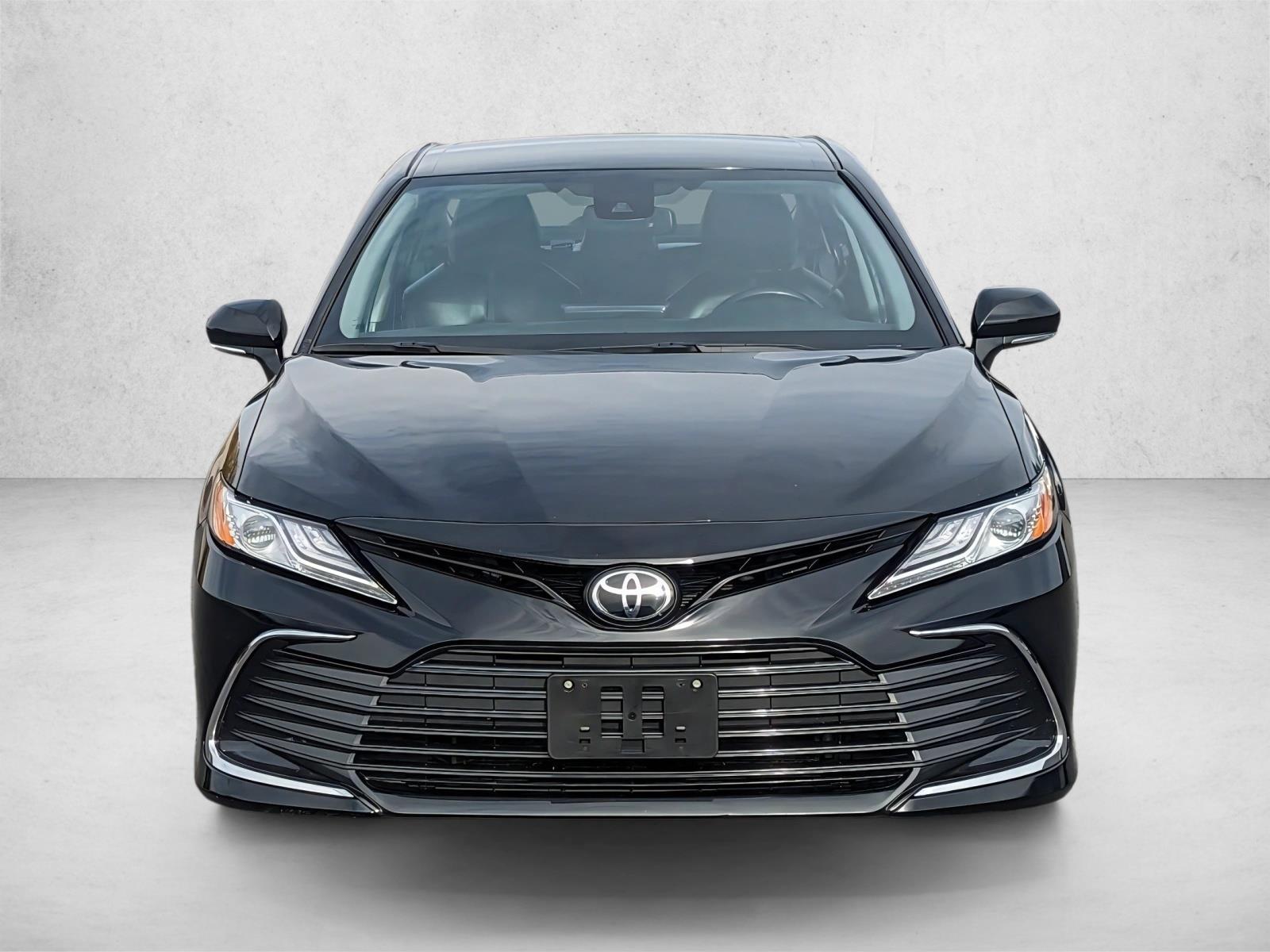 2024 Toyota Camry XLE photo 2