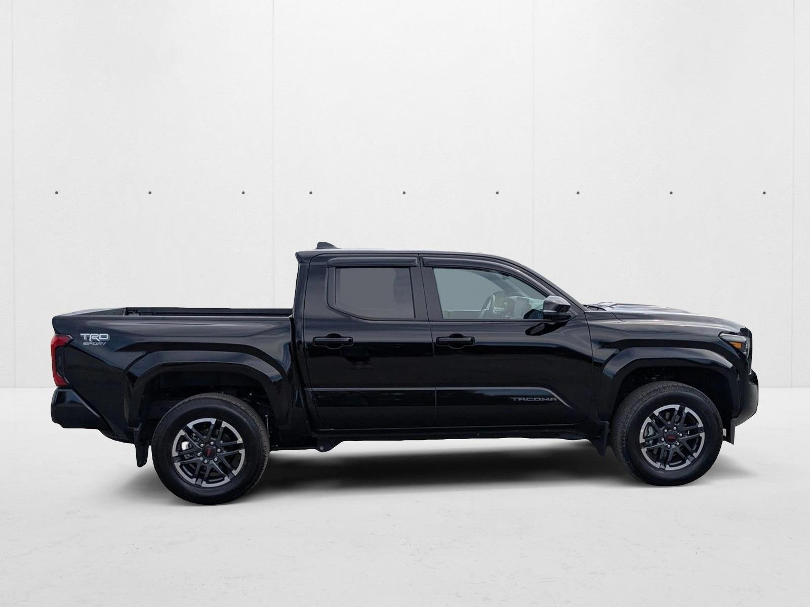 2024 Toyota Tacoma TRD Sport photo 4